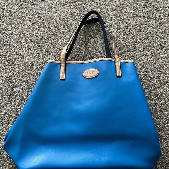 Coach Park Metro Leather Tote - Picture 9 of 12